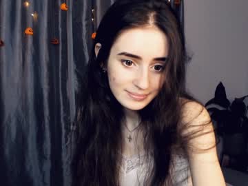 webcam girl lisawoo live cam image #556783
