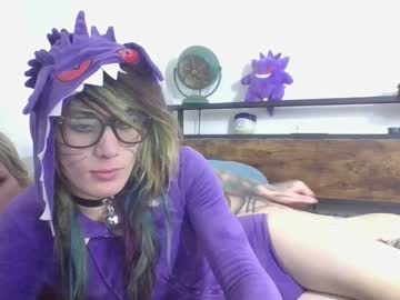 Cam for lilkittyjadee