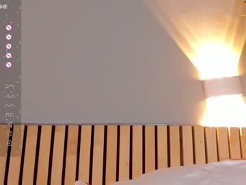 webcam girl little_effy18 live cam image #9516148