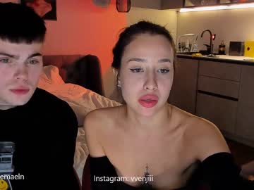 webcam couple linkinsweeets live cam image #5350891