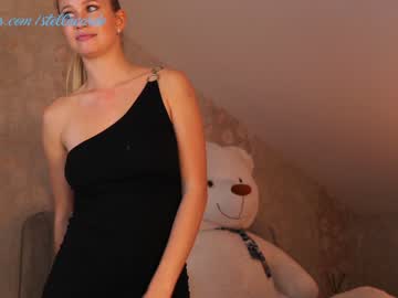 webcam girl stella_and_stephan live cam image #1477757