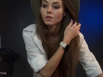 webcam girl lettymoa live cam image #5991189