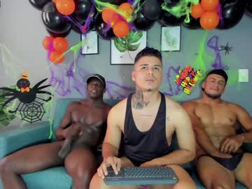 webcam man soccer_hot live cam image #4040326