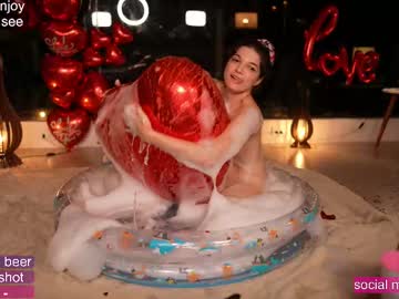 webcam girl loollypop24 live cam image #11861791