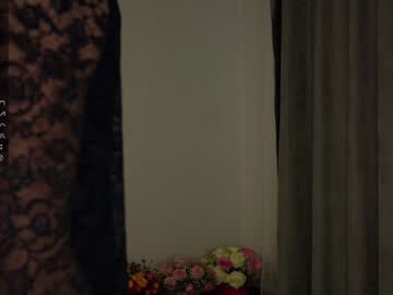 webcam girl a_whole_eternity live cam image #9366322