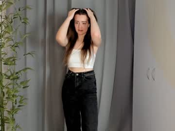 webcam girl bonniehedger live cam image #8317941