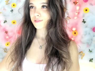 webcam girl babyaylin live cam image #12542589