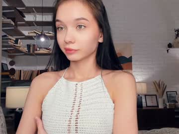webcam girl riskyproject live cam image #11595623