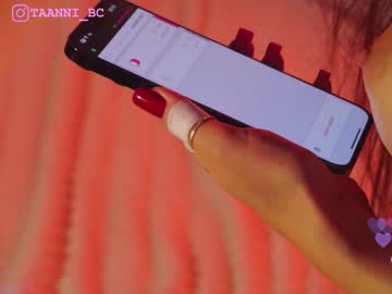webcam girl taanni_bc live cam image #7252038