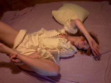 webcam girl ellaa91 live cam image #8301210