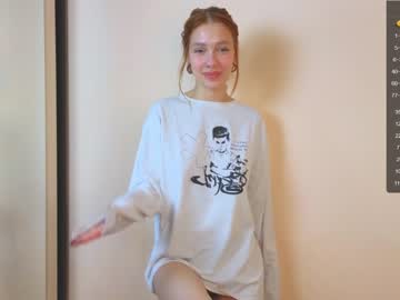 webcam girl shirleywhitney live cam image #7240820
