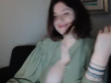 webcam girl gmonline111 live cam image #1842773