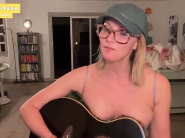webcam girl kaileeshy live cam image #8929878