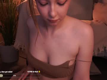 webcam girl bunnybonn1e live cam image #12922786