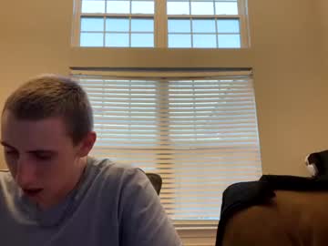 webcam man holdthesausagehostage live cam image #5322941