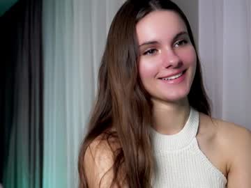 webcam girl lorettadunnell live cam image #11024778