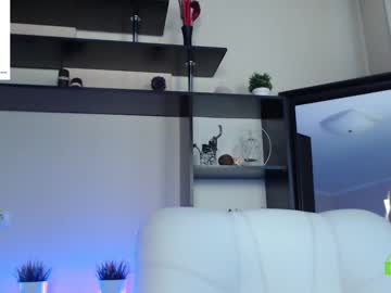 webcam girl adrykilly live cam image #2831336