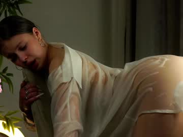 webcam girl a_whole_eternity live cam image #10332414
