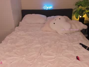 webcam girl uwuxo live cam image #9593457