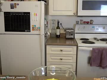 webcam girl fiery_redhead live cam image #1585003