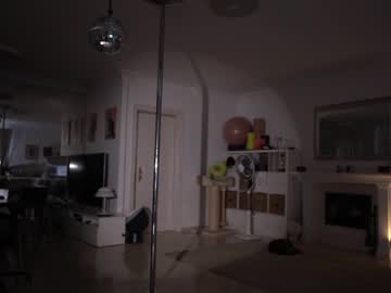 webcam girl hannahjames710 live cam image #5831799