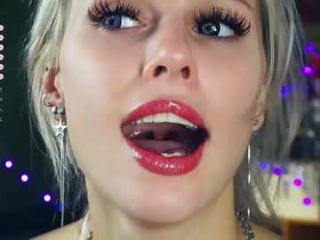 webcam girl audreycarvin live cam image #11557047
