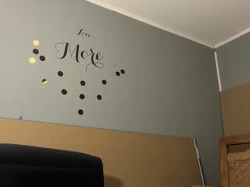 webcam girl kayleighashford live cam image #12872659