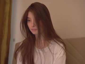 webcam girl _lovelyen live cam image #12323186