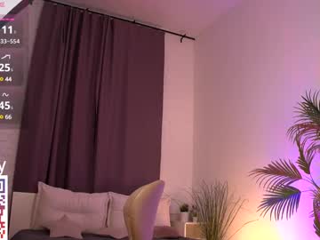 webcam girl goddes_calzedonia live cam image #12452818