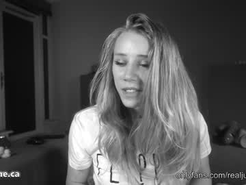 webcam tranny julia_jane live cam image #9081502