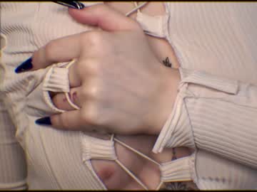 webcam girl merciabawden live cam image #11352832