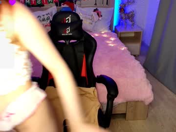 webcam girl dinatwinkle live cam image #11383093