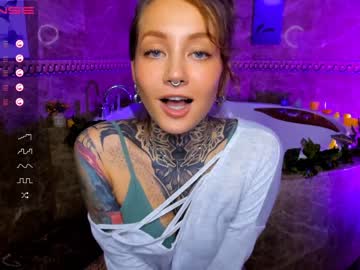 webcam girl nickyneck live cam image #3970768