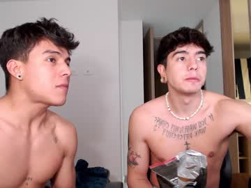 webcam man sebastiancollins live cam image #2094271