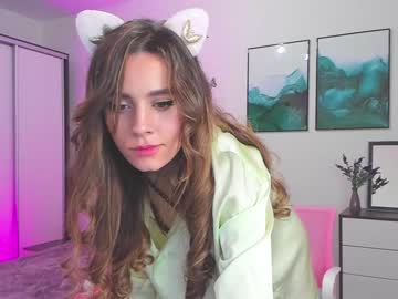 webcam girl aria_muv live cam image #3536480