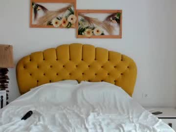 webcam couple lyaksi live cam image #3597465