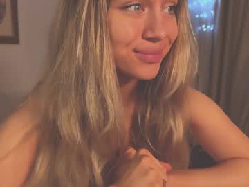 webcam girl tatti_1 live cam image #11651287