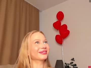 webcam girl sincere_shyness live cam image #12208996
