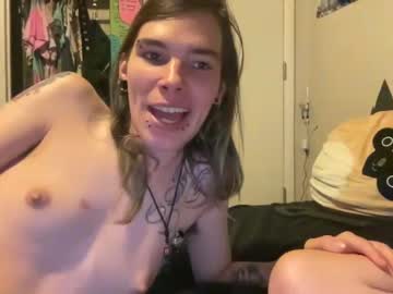 webcam couple polyhouseofgays live cam image #4129582