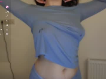webcam girl ki_mi live cam image #12052432