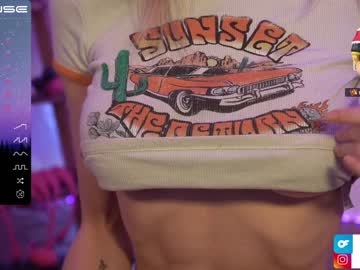 webcam girl little_dutch live cam image #4525601