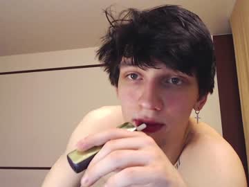 webcam man teddy_mode live cam image #1438326