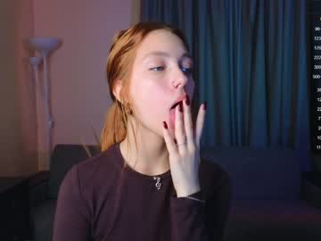 webcam girl shirleywhitney live cam image #7231560