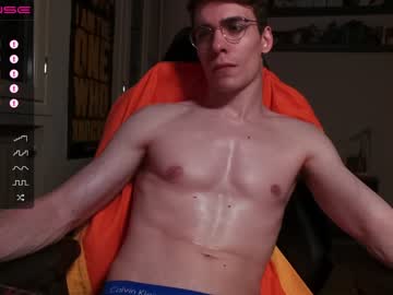 webcam man dumbnerd3 live cam image #6463690