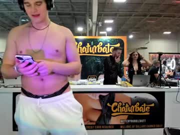 webcam man thejohnnystone live cam image #4378254