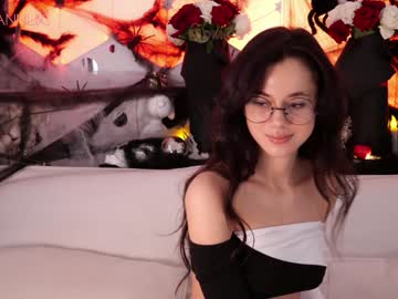 webcam girl taanni_bc live cam image #10936975