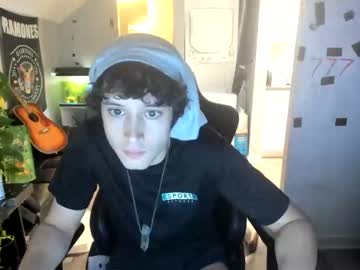 webcam man bashful4200 live cam image #3529316