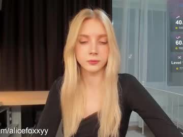 webcam girl oh_honey_ live cam image #7785328