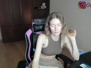 webcam girl oksanafedorova live cam image #9760027