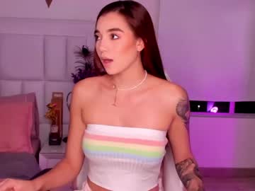 webcam girl scarlett__baker live cam image #444022